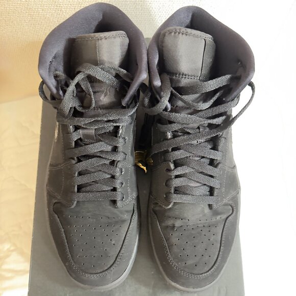 Size 9.5 - Air Jordan 1 Mid Triple Black Suede - Picture 4 of 6